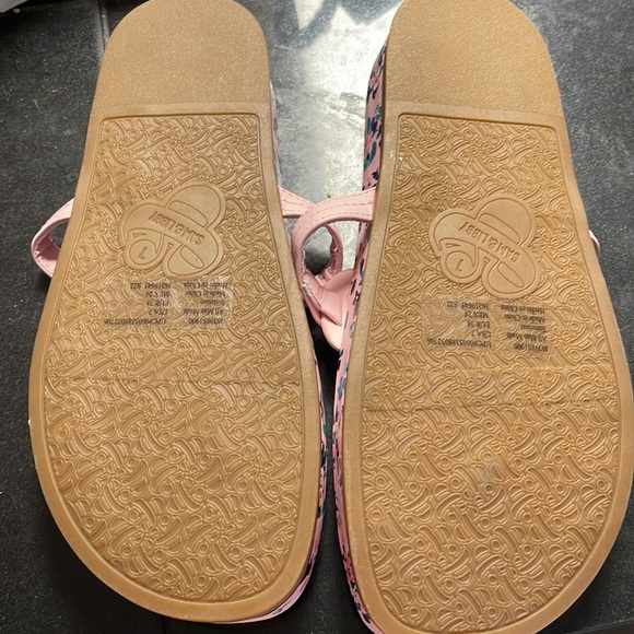 Pink sandals - Picture 2 of 3